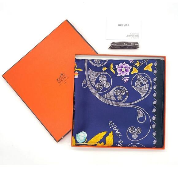 Hermes Carré 90 ARABESQUES Silk Scarf New W/Box and Tags - Picture 1 of 16